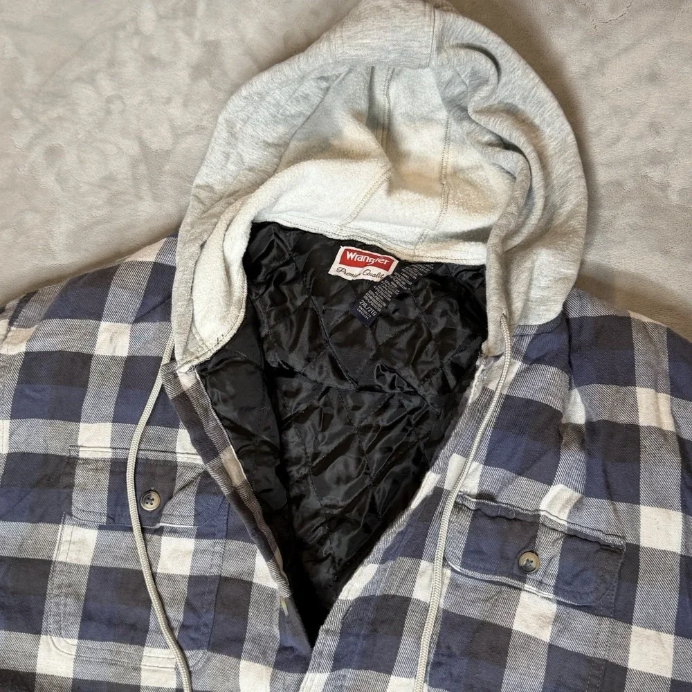 Wrangler blue plaid